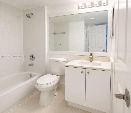 2600 S University Drive 110, Davie, FL 33328