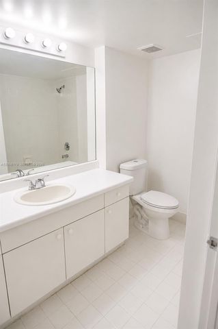 2600 S University Drive 110, Davie, FL 33328