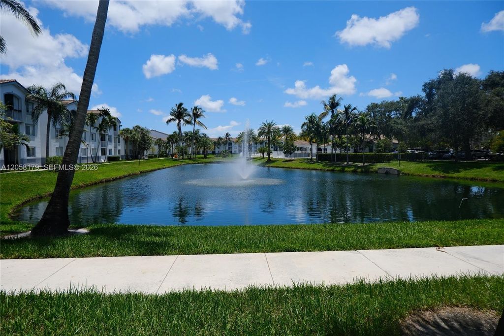 2600 S University Drive 110, Davie, FL 33328