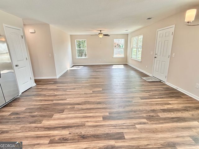 103 Continental Street, Glennville, GA 30427