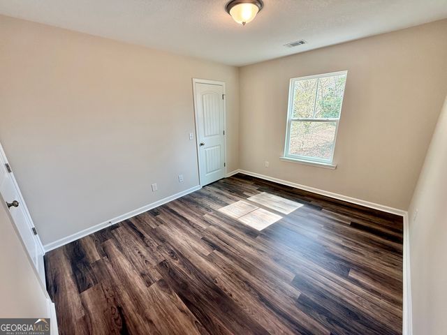 103 Continental Street, Glennville, GA 30427