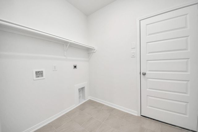 18211 Hidden Dahlia Drive, Tomball, TX 77377