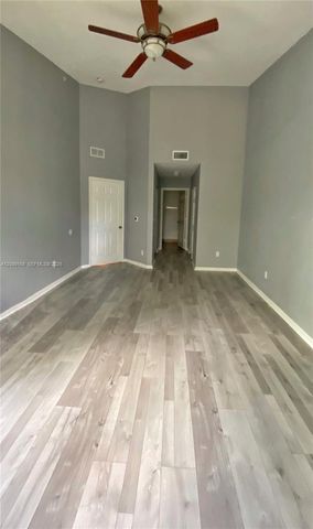 2941 Riverside Drive 304, Coral Springs, FL 33065