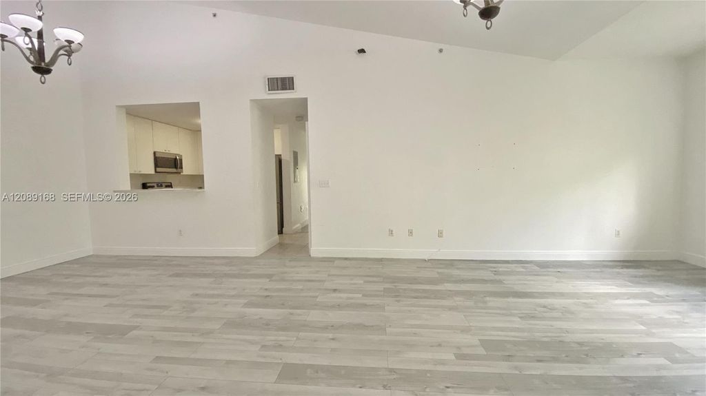 2941 Riverside Drive 304, Coral Springs, FL 33065
