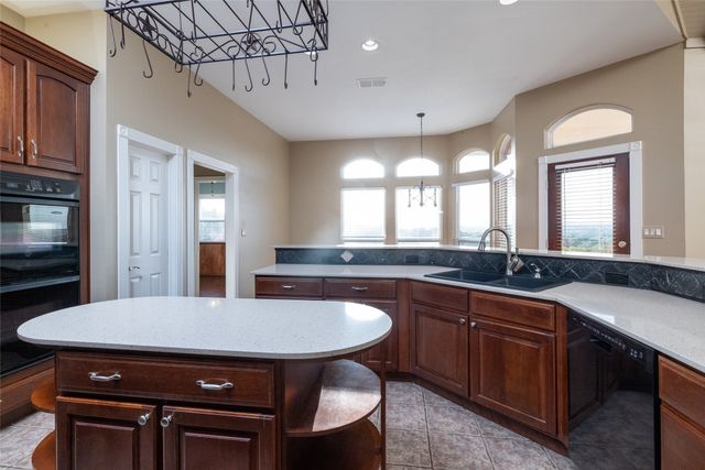 270 Stone Mountain Road, Cresson, TX 76035