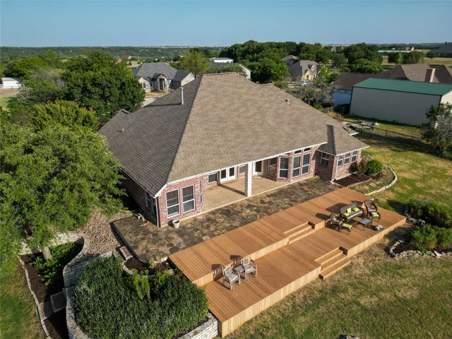 270 Stone Mountain Road, Cresson, TX 76035