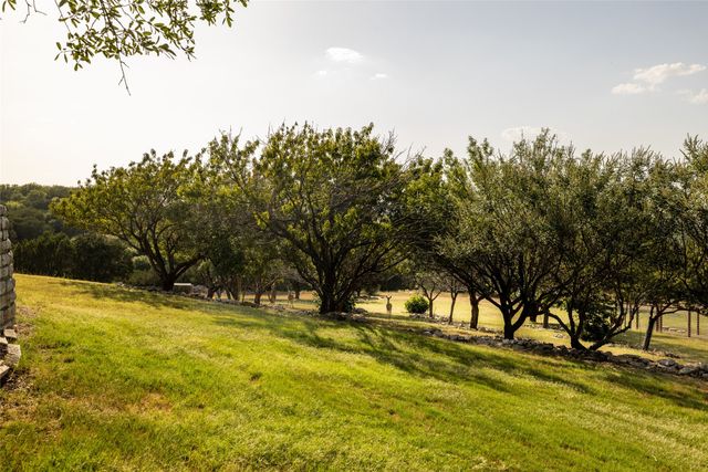 270 Stone Mountain Road, Cresson, TX 76035