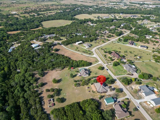 270 Stone Mountain Road, Cresson, TX 76035