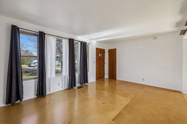 1928 Valley Park Dr, Nashville, TN 37216