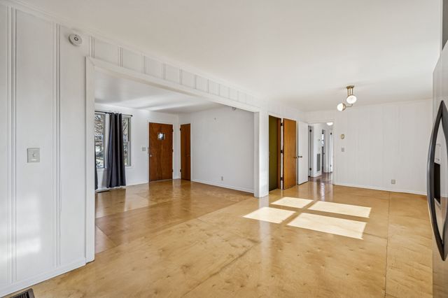 1928 Valley Park Dr, Nashville, TN 37216