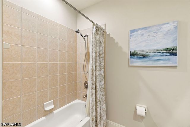 9031 Cherry Oaks TRL 101, Naples, FL 34114