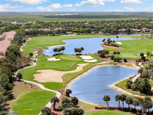 9031 Cherry Oaks TRL 101, Naples, FL 34114