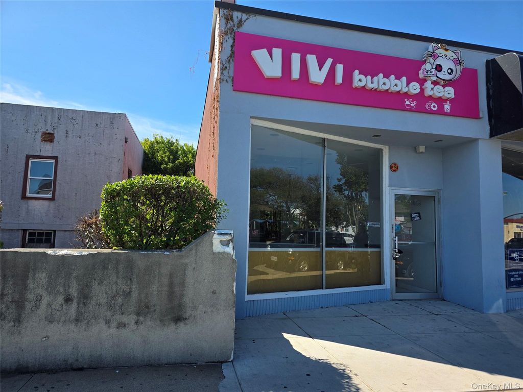1024 W Beech Street, Long Beach, NY 11561 — exterior