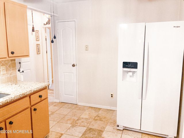 4 C Robin Street, Manchester, NJ 08759