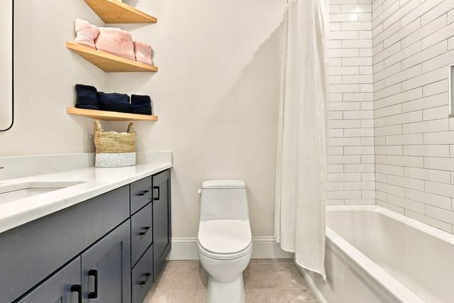 44 Sackville St, Boston, MA 02129