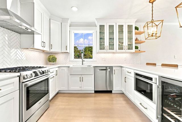 44 Sackville St, Boston, MA 02129