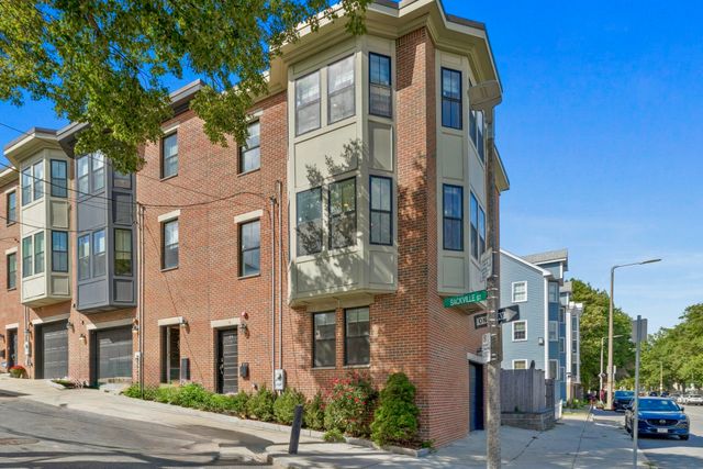 44 Sackville St, Boston, MA 02129