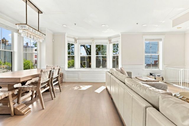 44 Sackville St, Boston, MA 02129