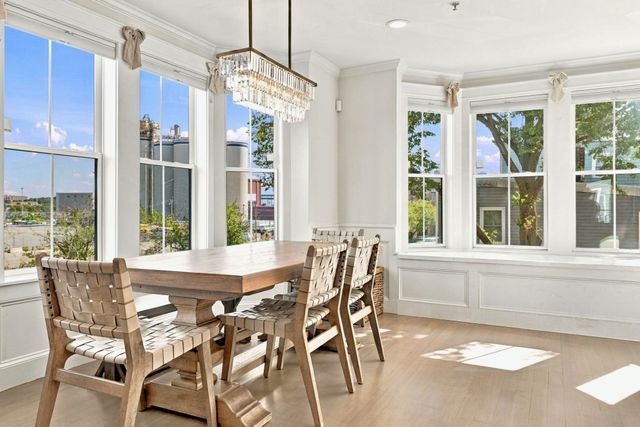 44 Sackville St, Boston, MA 02129