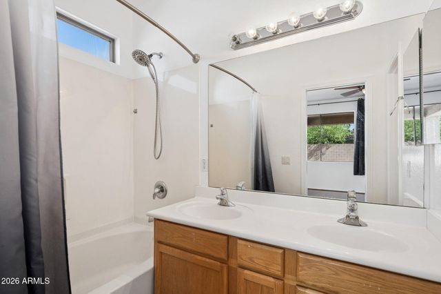 3402 E POWELL Way, Gilbert, AZ 85298