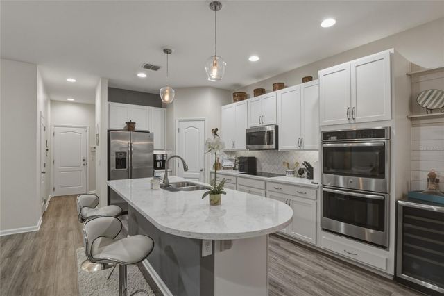 16742 ABBEY HILL COURT, Clermont, FL 34711