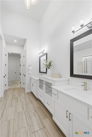 225 Diamondback Drive, Georgetown, TX 78628