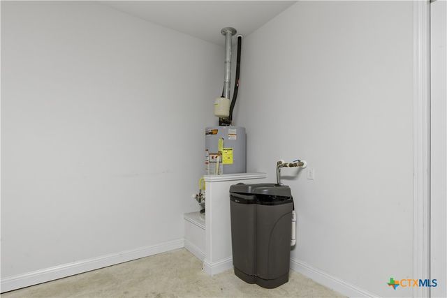 225 Diamondback Drive, Georgetown, TX 78628