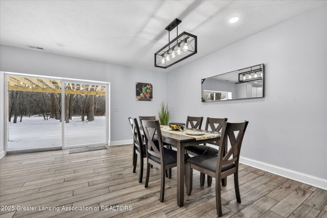 1532 N Eifert Road, Holt, MI 48842