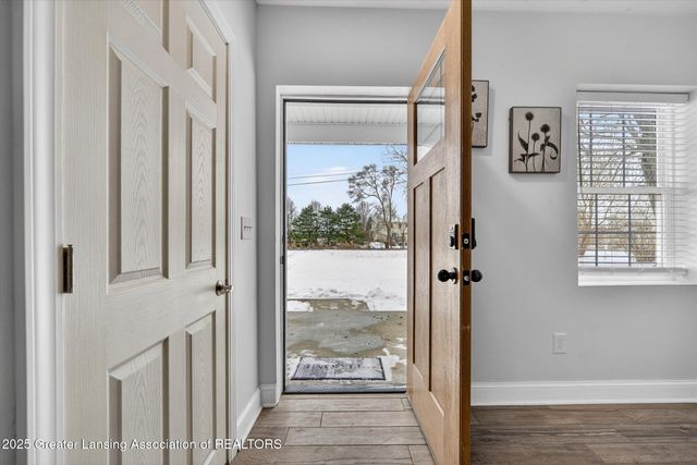 1532 N Eifert Road, Holt, MI 48842