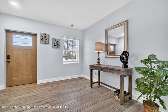 1532 N Eifert Road, Holt, MI 48842