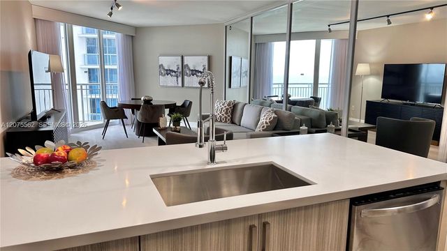 17375 Collins Avenue 2003, Sunny Isles Beach, FL 33160