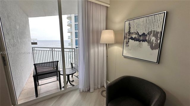 17375 Collins Avenue 2003, Sunny Isles Beach, FL 33160