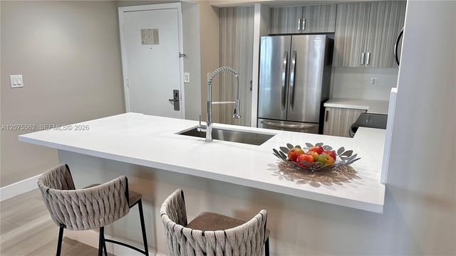 17375 Collins Avenue 2003, Sunny Isles Beach, FL 33160