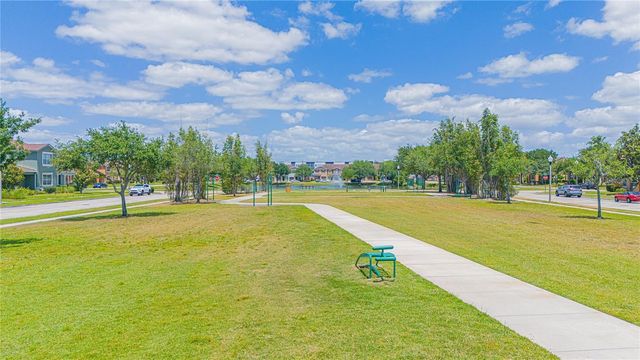 10934 SAVANNAH LANDING CIRCLE, Orlando, FL 32832