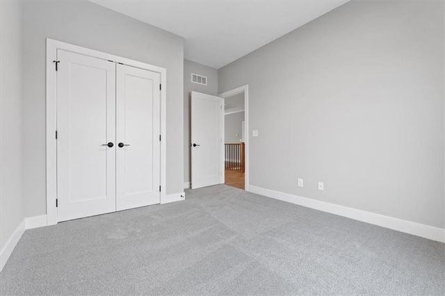 25050 W 94th Terrace, Lenexa, KS 66227