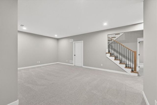 25050 W 94th Terrace, Lenexa, KS 66227