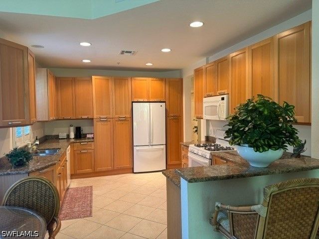 3730 Montreux LN 104, Naples, FL 34114