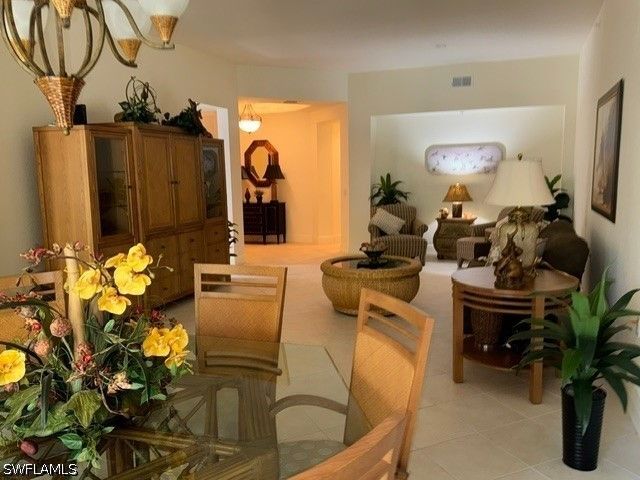 3730 Montreux LN 104, Naples, FL 34114