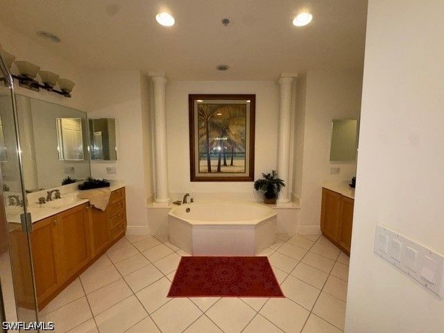3730 Montreux LN 104, Naples, FL 34114