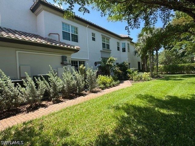 3730 Montreux LN 104, Naples, FL 34114