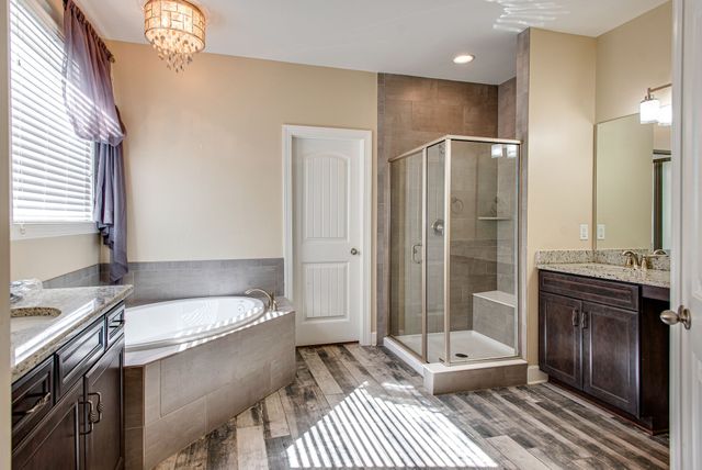 9810 Glenmore Ln, Brentwood, TN 37027