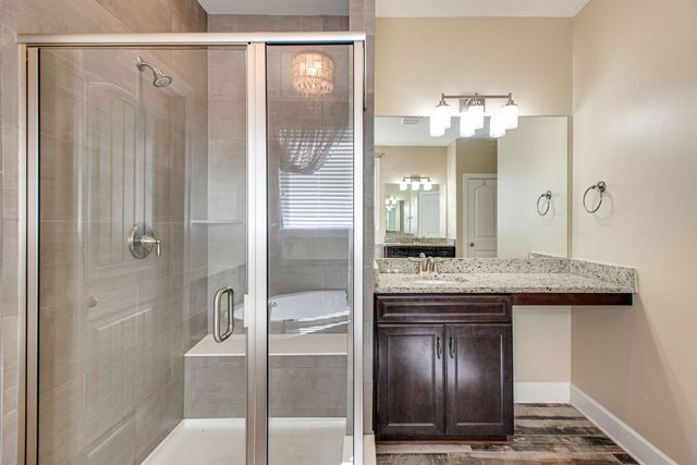 9810 Glenmore Ln, Brentwood, TN 37027