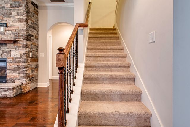 9810 Glenmore Ln, Brentwood, TN 37027