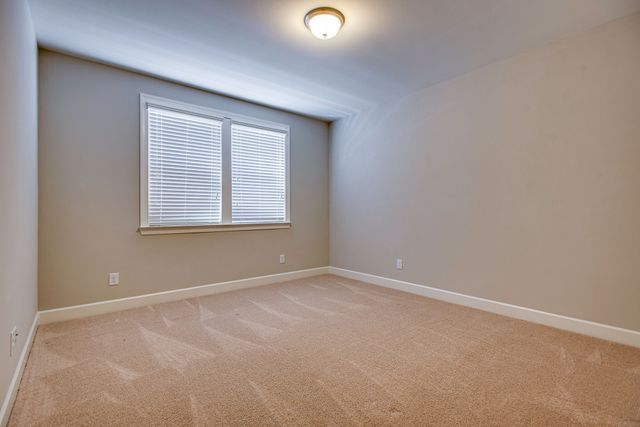 9810 Glenmore Ln, Brentwood, TN 37027