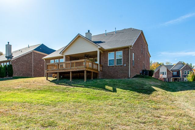 9810 Glenmore Ln, Brentwood, TN 37027