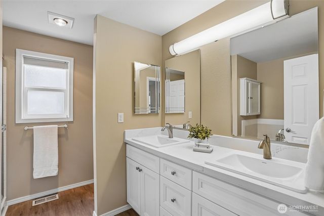 1213 N Frace Street, Tacoma, WA 98406
