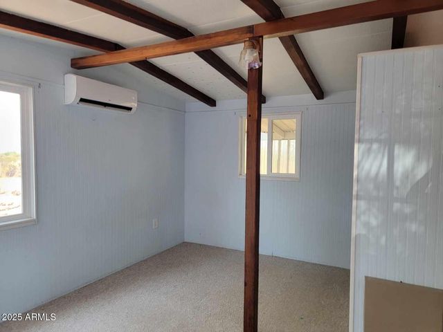 25712 W Steinbeck Drive, Morristown, AZ 85342