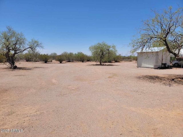 25712 W Steinbeck Drive, Morristown, AZ 85342