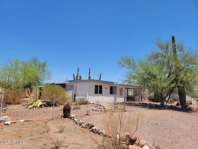 25712 W Steinbeck Drive, Morristown, AZ 85342