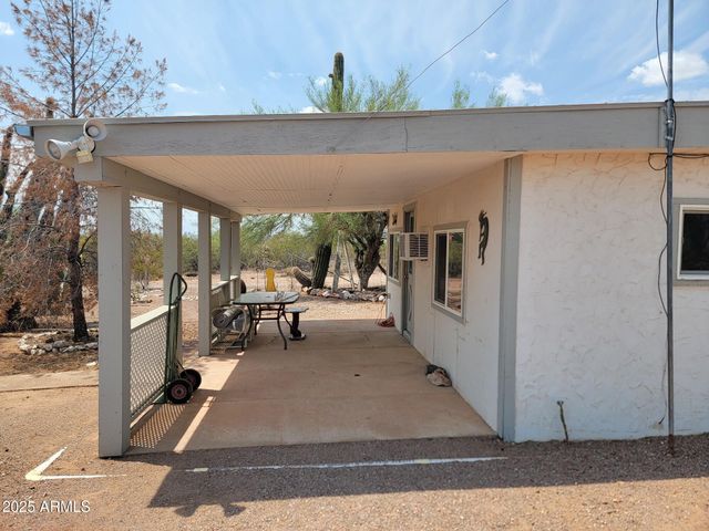 25712 W Steinbeck Drive, Morristown, AZ 85342